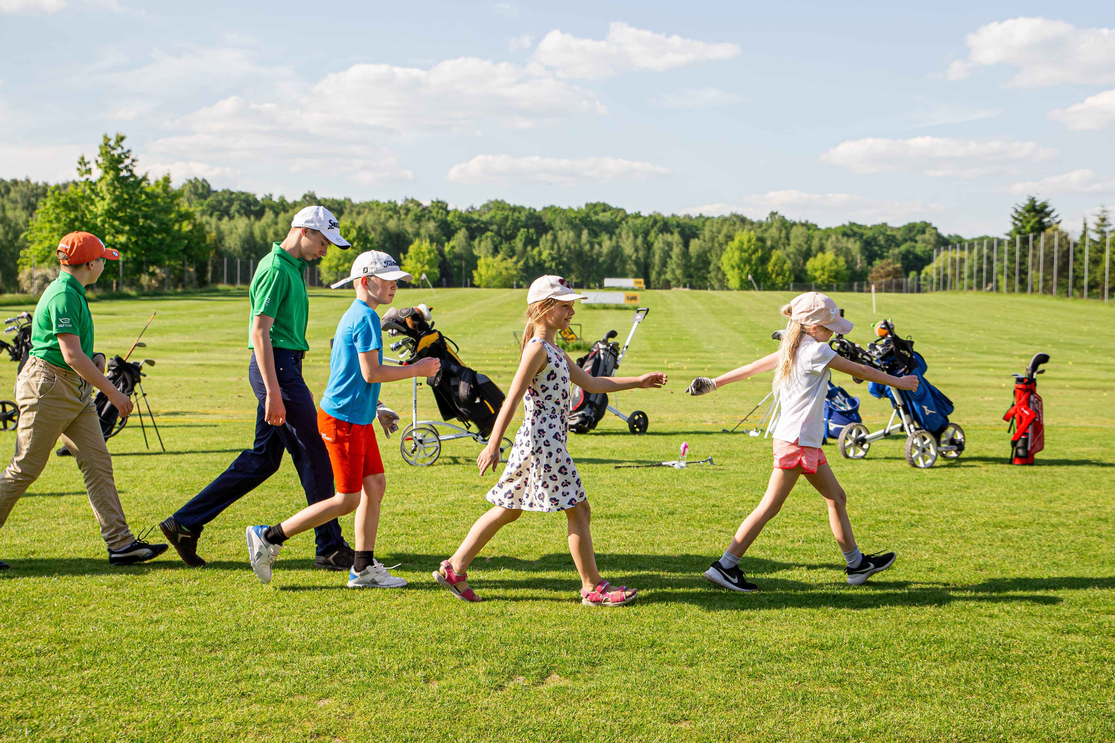 Man playing golf