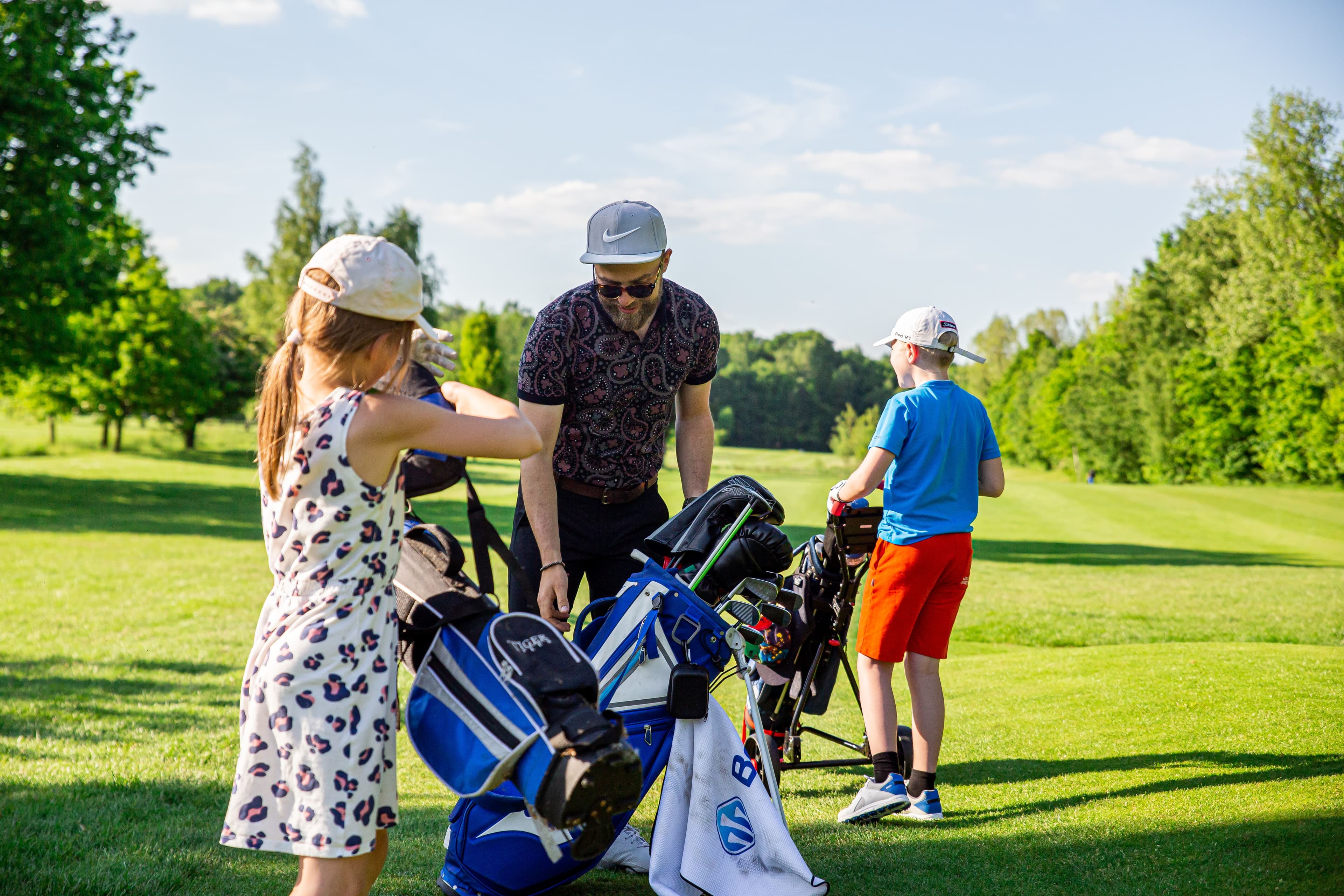 Man playing golf